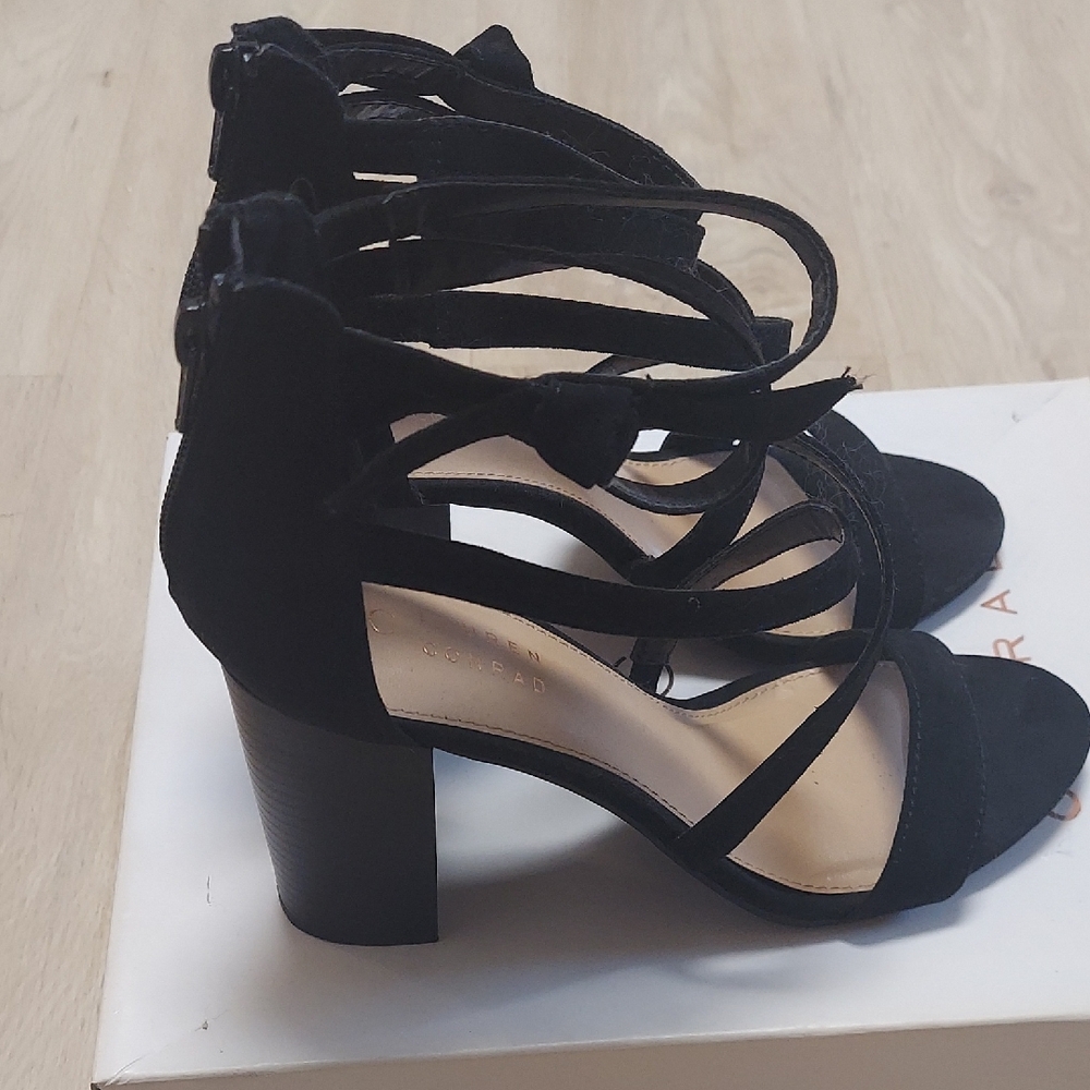 Elegant Black Strappy Heels. Size 8.5 Womens. Lauren Conrad. Zips Up On Heel